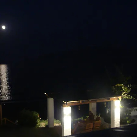 Apartment παραθιν αλοσ 2 *